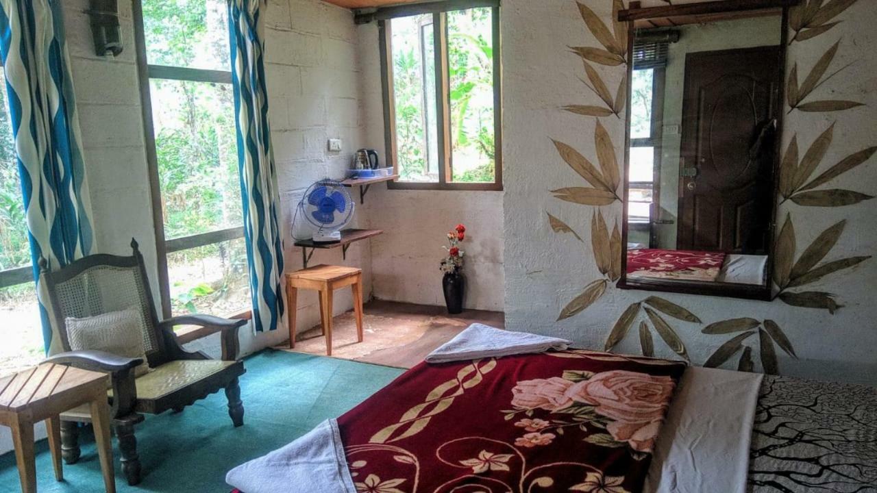 Jungle Jive Tree House Munnar Bed & Breakfast Exterior foto